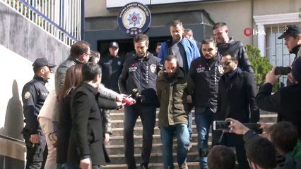 Amcasını öldürerek parçalara ayıran zanlı ceset parçalarını çöp konteynerlerine böyle attı