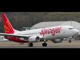 SpiceJet flight hits lampost on Delhi runway, probe on - NewsX