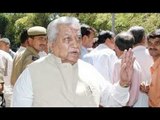 Gujarat polls: Keshubhai Patel casts vote - NewsX
