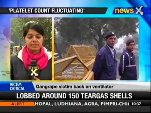 Delhi gangrape: Victim in ICU, still critical - NewsX