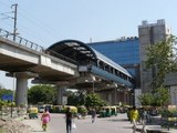 Delhi gangrape: 9 metro stations shut - NewsX