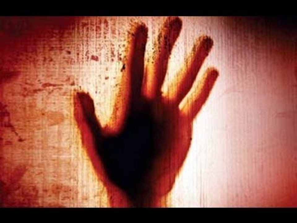 Delhi gangrape victim flown to Singapore hospital - NewsX