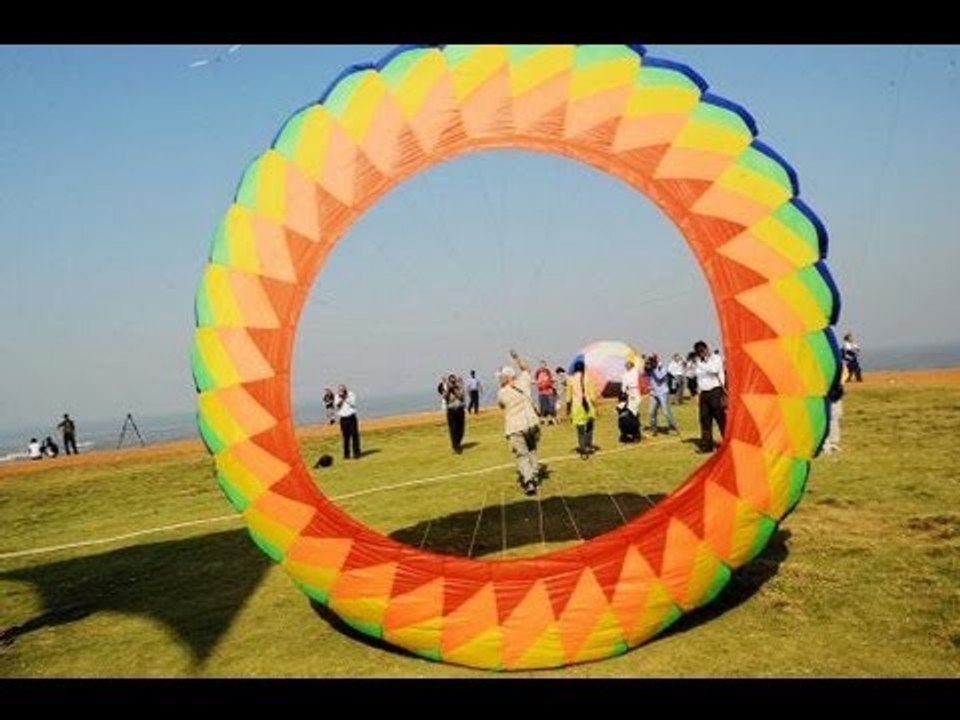 Kites colour up Mumbai skies