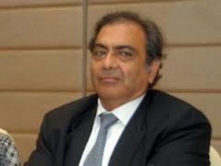 Mahesh Jethmalani hints at contesting against Gadkari