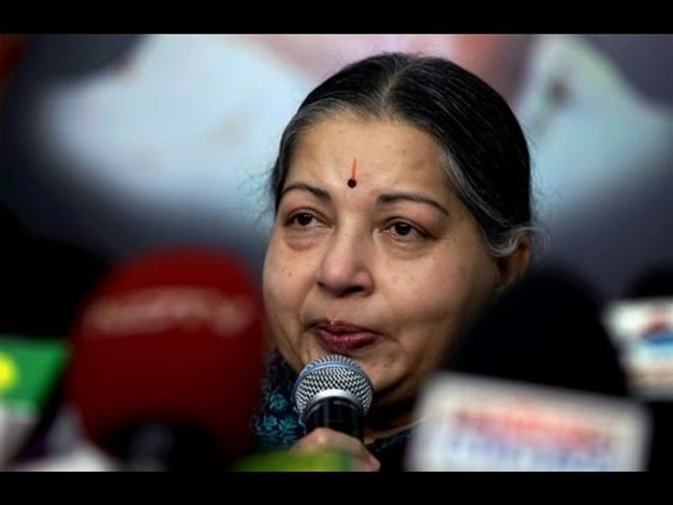 Jaya clarifies Vishwaroopam Ban