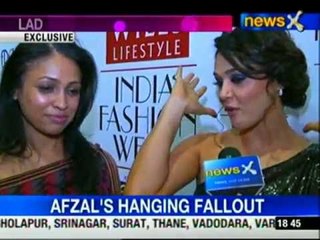 Preity Zinta sets ramp ablaze at WLIFW 2013