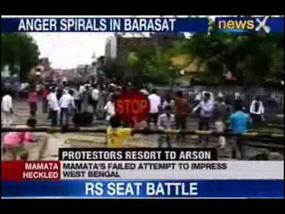 NewsX: In UP protestors shouts slogan against Mamata