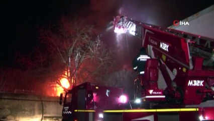 Alevlerin küle çevirdiği yatak fabrikası havadan görüntülendi