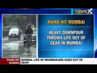 NewsX: Heavy rains disrupt life in Mumbai