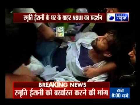 Police let NSUI activists burn Smriti Irani’s effigies