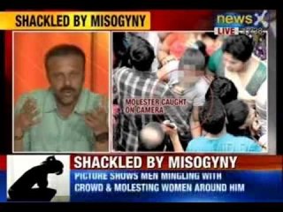 Caught on camera: Mass molestation at Lalbaugcha Raja, case against mandal volunteer registered