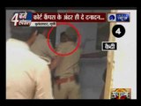 Policemen beats youth in Bulandshahr, Uttar Pradesh