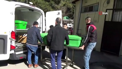 Gaziantep'te Trafik Kazası! Cenazeler Morgdan Peş Peşe Çıkınca Gözyaşlarnı Tutamadı
