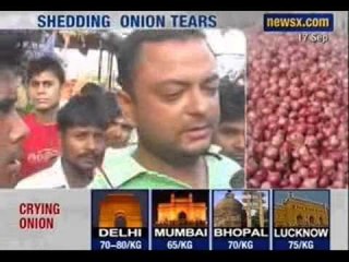 News X : Heavy rains in South India have disrupted onion supplies