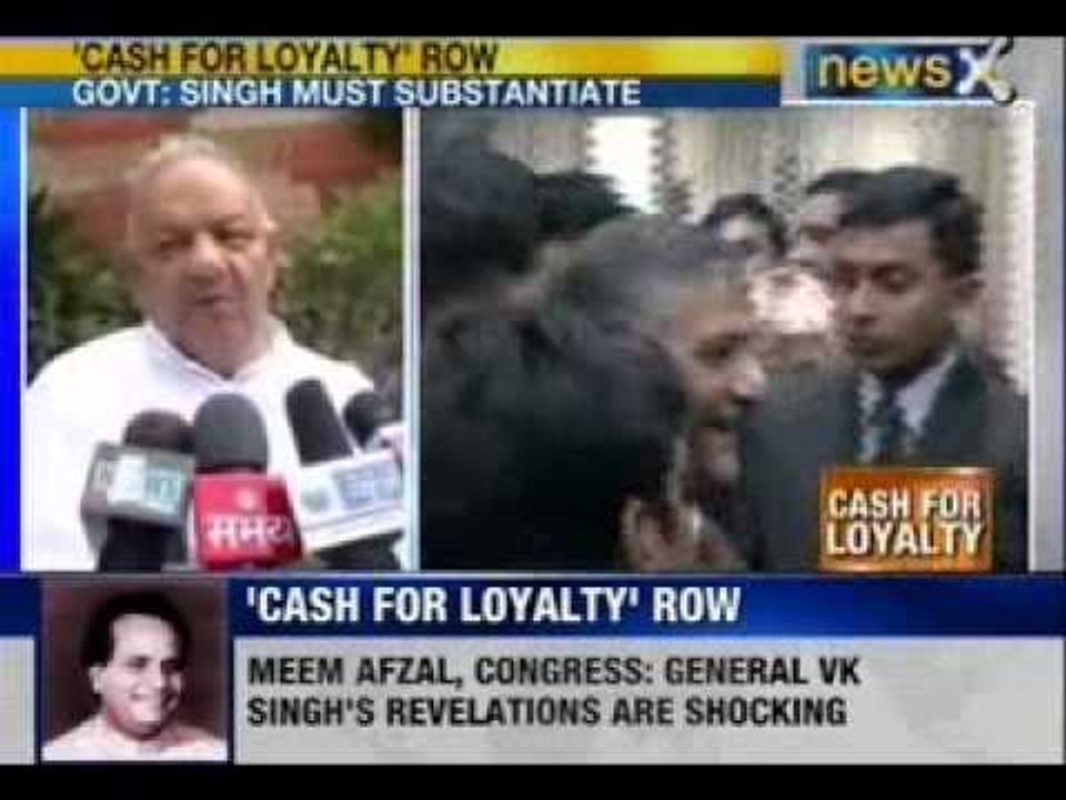 News X: General VK Singh should name Ministers on Army's Payrolls, Sushil Kumar Shinde