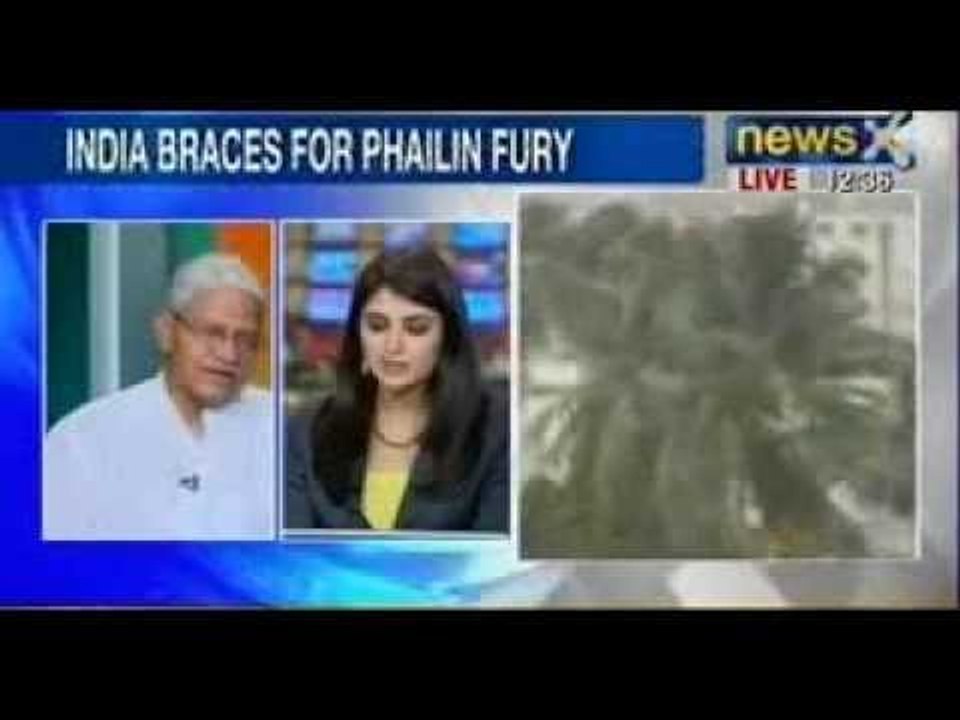 NewsX : Cyclone Phailin- Category 4 cyclone, ma...