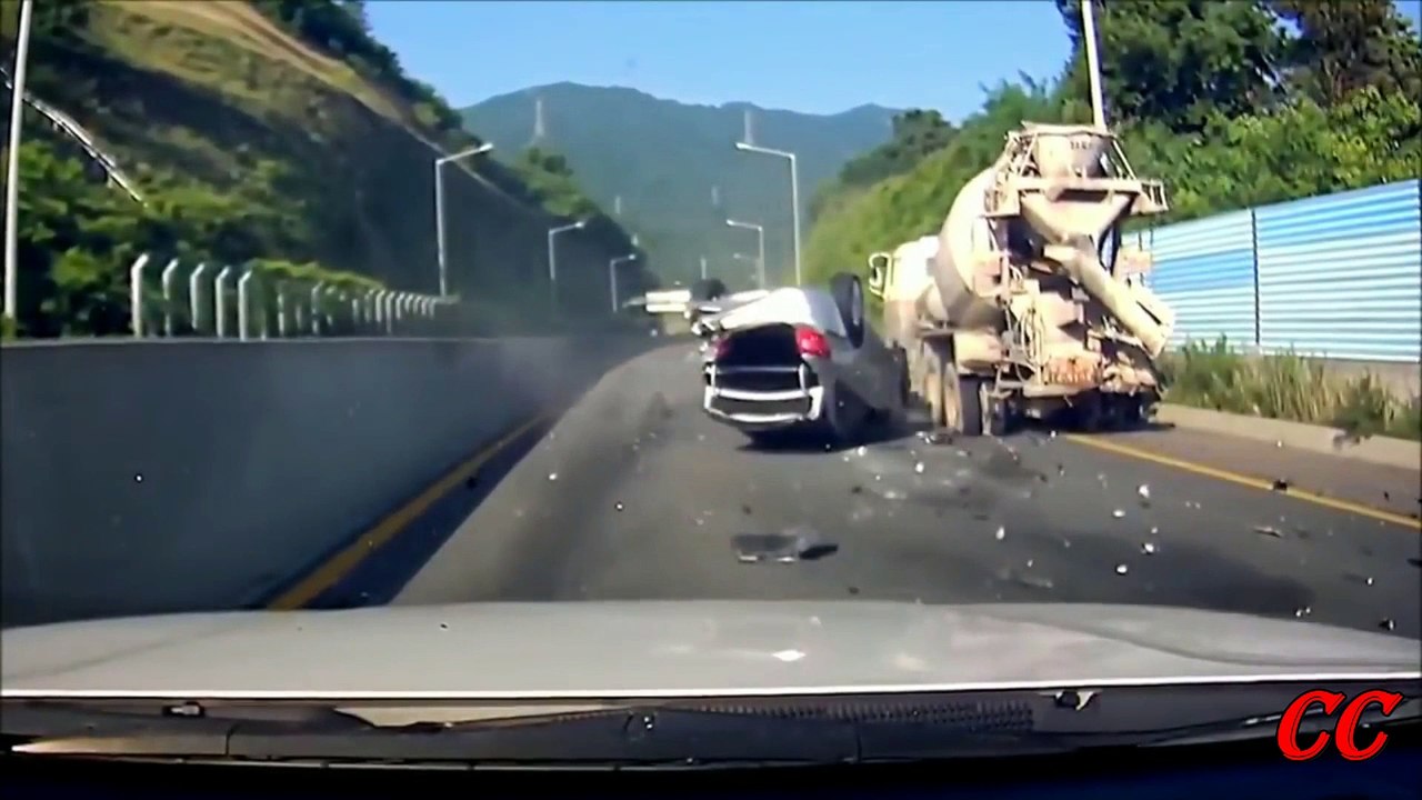 TOP WORST CAR CRASHES OF 2019 video Dailymotion