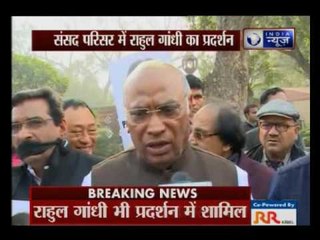 Rahul Gandhi leads protests over Shri E. Ahamed death