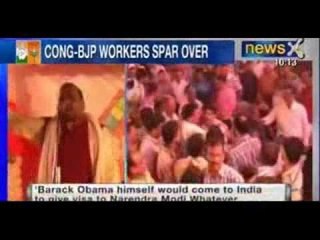 Congress and BJP councillors in Udaipur scuffle after poet recites poem eulogizing Modi - NewsX