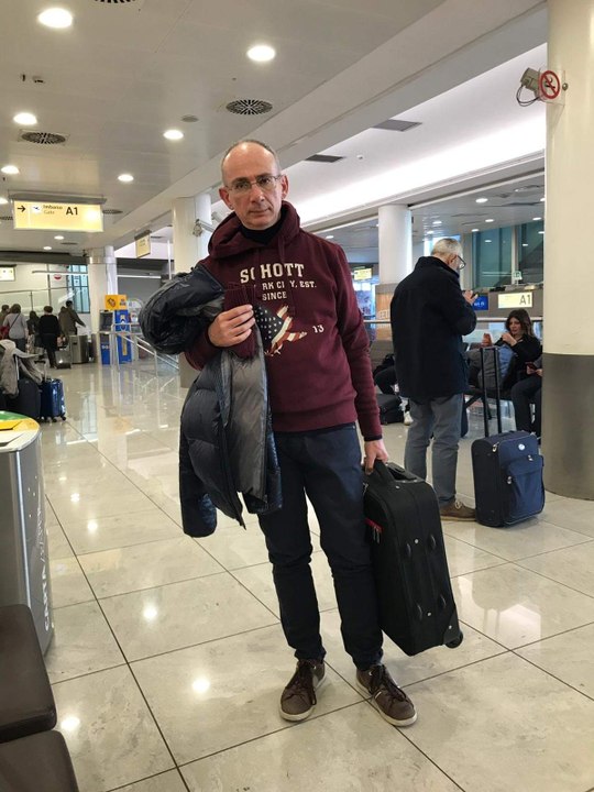 Sospeso tra città e culture