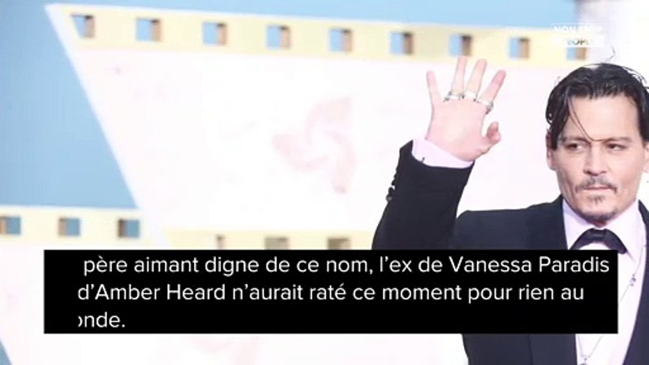 Johnny Depp papa poule avec Lily-Rose ? Son joli geste pour sa fille