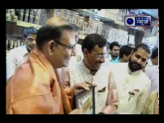 Delhi: Connaught place's Khadi India launches jharkhand clothes