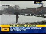 NewsX: Heavy snowfall in Kashmir, Srinagar-Jammu National Highway closed