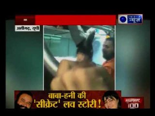अलीगढ— ट्रेन में मारपीट और गुंडागर्दी का ये लाइव वीडियो