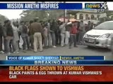 Black flags greet AAP leader Kumar Vishwas's convoy enroute to Amethi