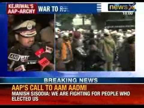 Arvind Kejriwal latest: I am the Chief Minister of Delhi, and not Sushil Kumar Shinde