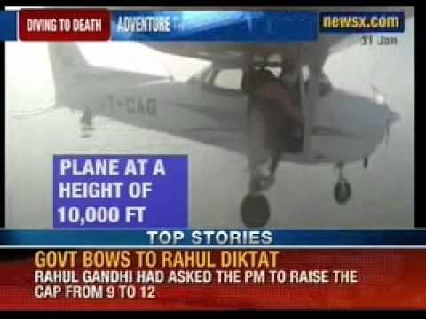 NewsX: Watch Women Skydiver fall to her death, as parachute fails to open