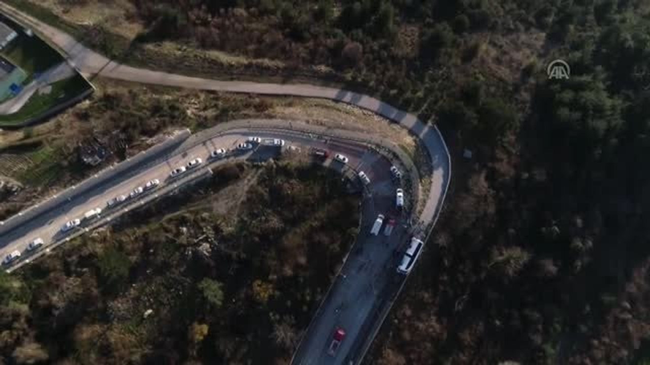 Uludağ Yolunda Tur Otobüsü Devrildi - Drone Görüntüleri