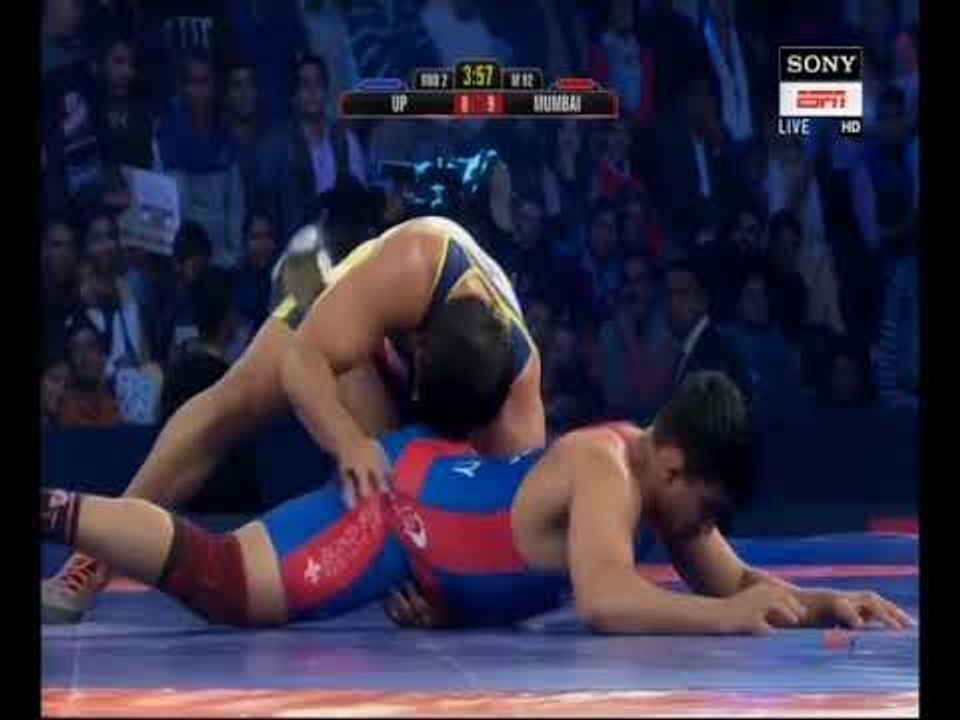 PWL 3 DAY 5 : Vicky Vs Satyawart  at Pro Wrestl...