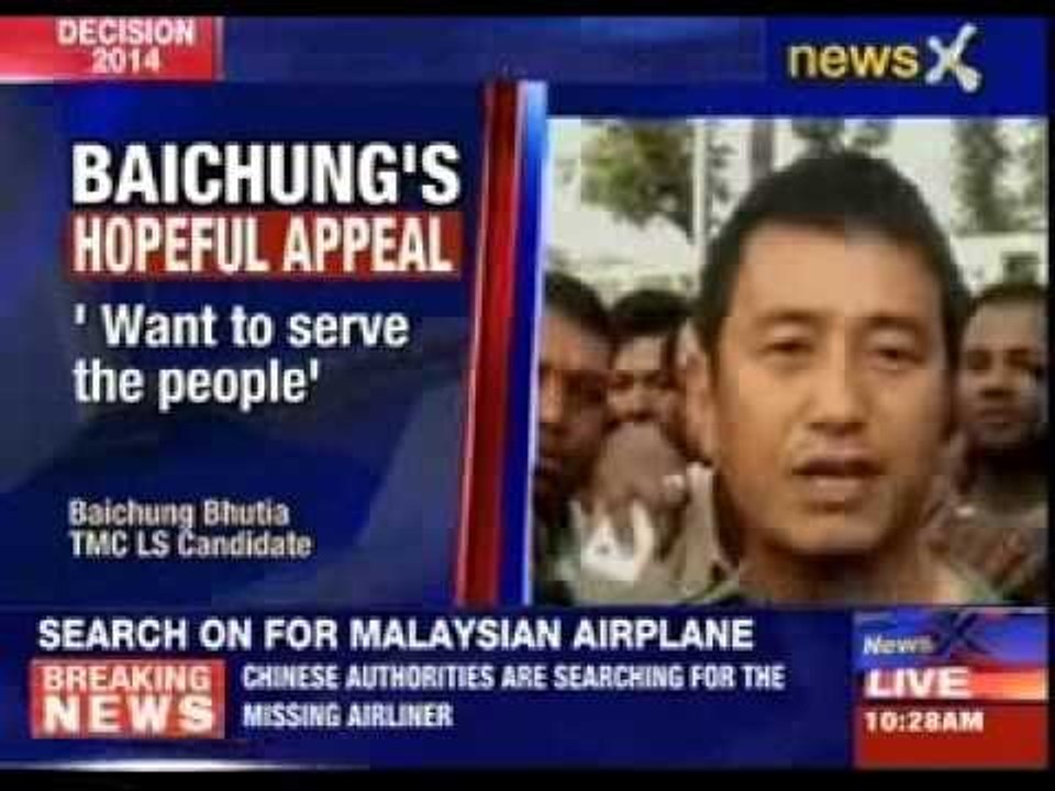 GJM shows Baichung Bhutia red card