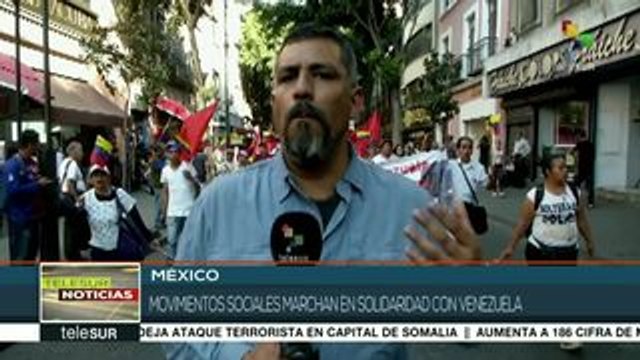 Movimientos sociales mexicanos marchan en solidaridad con Venezuela