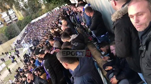 Report Tv-Derbi i kryeqytetit Tirana-Partizani, tifozat mbushin stadiumin