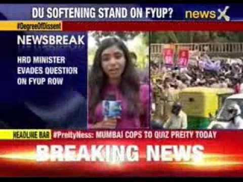 Smriti Irani refuses to comment on FYUP row