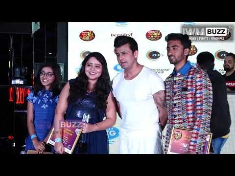Sonu Nigam at the finale of 92.7 Big FM Singing talent