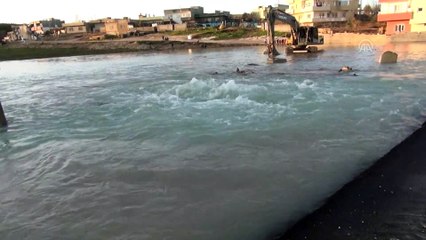 Mardin’de içme suyu şebekesi patladı