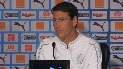 27e j. - Garcia : "Je suis très surpris par Balotelli"