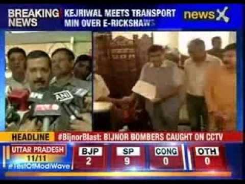AAP convenor Arvind Kejriwal meets Nitin Gadkari