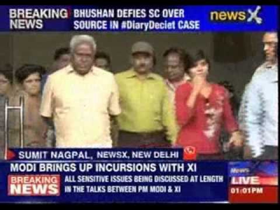 Bhushan defies SC #DiaryDeciet case