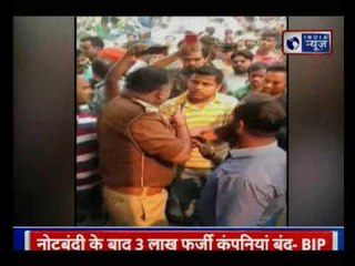 स्कूटी वाली लड़की का हाई वोल्टेज ड्रामा लखनऊ में दारोगा को कानून सिखाना पड़ा महंगा