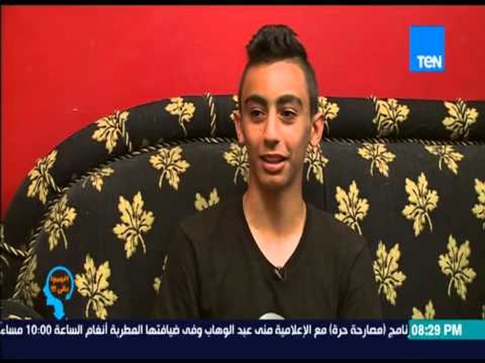 إفهموا بقى -  مهووس تامر حسني | عرفت رقمه وعنوانه من النت وكنت بجلس تحت بيته علشان أشوفه