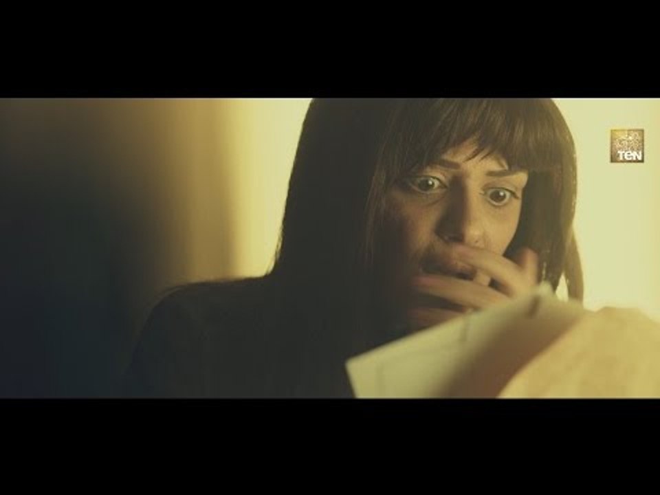 صراخ إنجي المقدم لحظة رؤيتها ما بداخل الـ " الظرف " .. ياترى شافت ايه ؟ .. الحلقة الـ5 ظرف إسود