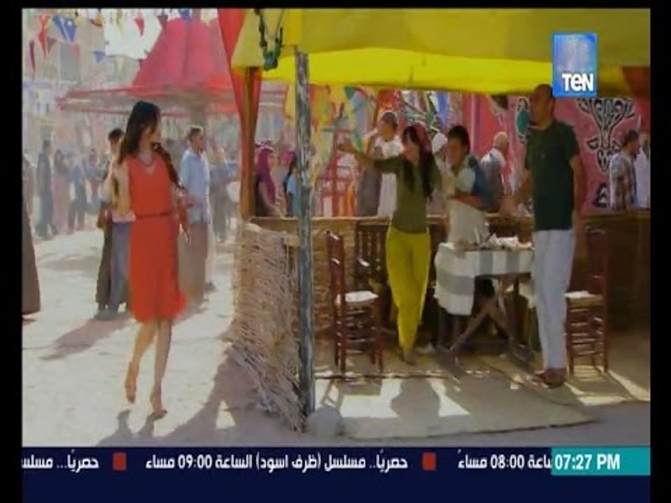 دلع هيفاء وهبي وهي لبسة الفستان البرتقالي ورد فعل باسم سمرة والمولد .. الحلقة 6 من مولد وصاحبه غايب