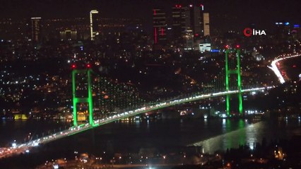 Köprüler bağımlılığa dikkat çekmek için yeşil renge büründü