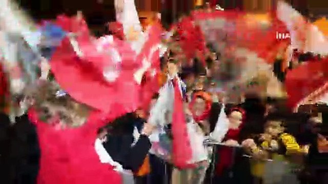 İlkadım’da miting gibi SKM açılışı