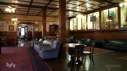 Ghost Hunters S11E02 Ghost Guards