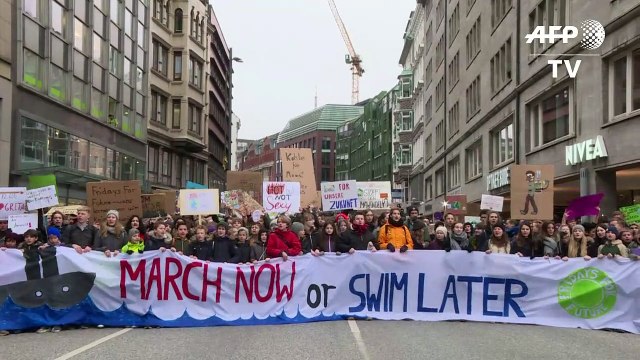 Hambourg: des jeunes marchent pour le climat avec Greta Thunberg